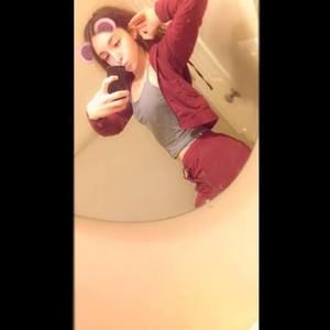 Meet your Posher, Justina